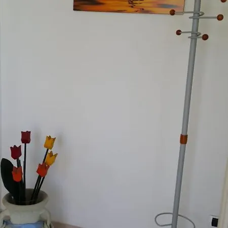 Villetta Due Piani Vista Mare דירה ריצ'יונה